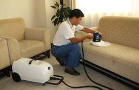 沙發座椅深度清洗與開荒保潔全攻略 讓家居煥然一新